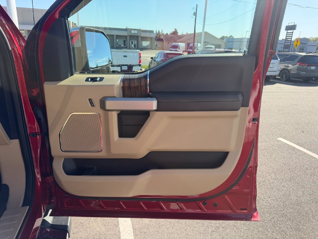 Used 2020 Ford F150 Lariat w/ Equipment Group 502A Luxury AWD/4WD image 24