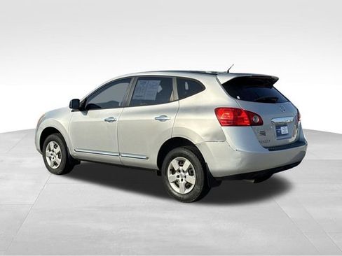 Used 2013 Nissan Rogue S AWD/4WD image 3