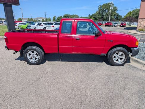 Used 2005 Ford Ranger XL AWD/4WD image 9