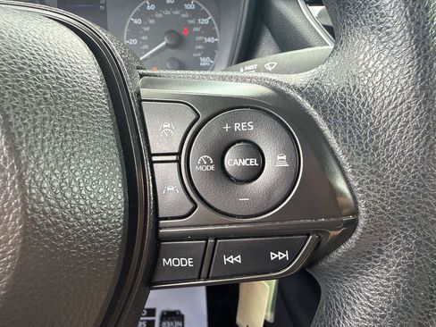 Used 2024 Toyota Corolla LE FWD image 16