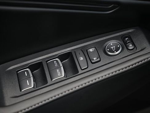 Used 2024 Honda Accord Sport image 18