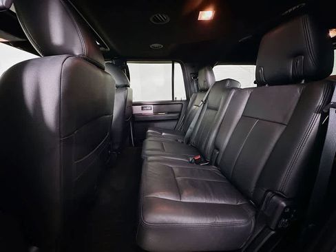 Used 2017 Ford Expedition XLT image 14