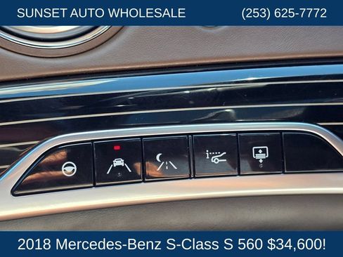 Used 2018 Mercedes-Benz S 560 Sedan w/ Premium Package image 34
