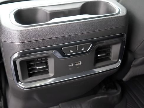 New 2026 GMC Sierra 1500 SLT image 26