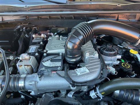 Used 2016 Nissan Titan Platinum Reserve image 60