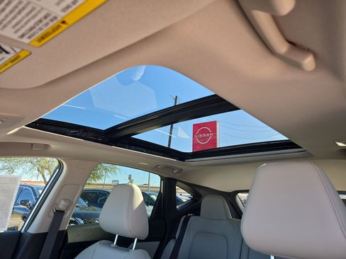 New 2026 Nissan Murano SL image 10