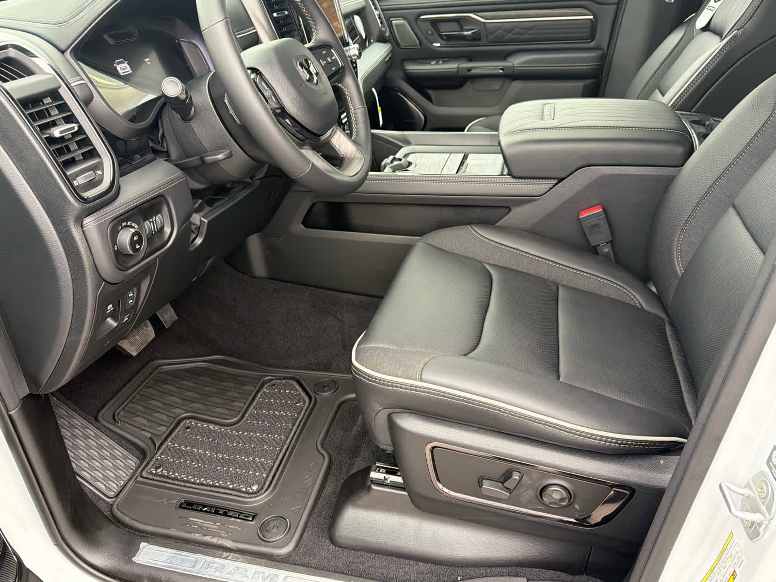 New 2026 RAM 1500 Limited w/ Night Edition AWD/4WD image 28