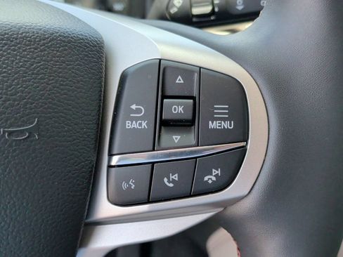 New 2026 Ford Explorer Active w/ Active Comfort Package RWD image 18