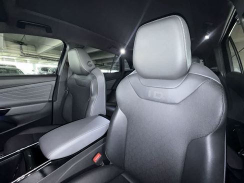 Certified 2023 Volkswagen ID.4 Pro S RWD image 14