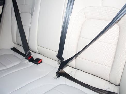 New 2026 Jaguar F-PACE R-Dynamic S image 22