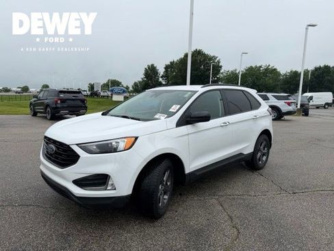 Used 2024 Ford Edge SEL w/ Sport Appearance Package AWD/4WD image 6