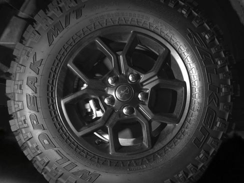 Used 2025 Jeep Wrangler Unlimited Sport S 4xe AWD/4WD image 11