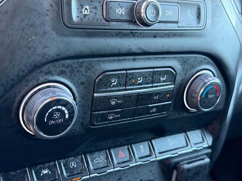 Used 2024 Chevrolet Silverado 1500 Custom Trail Boss AWD/4WD image 15