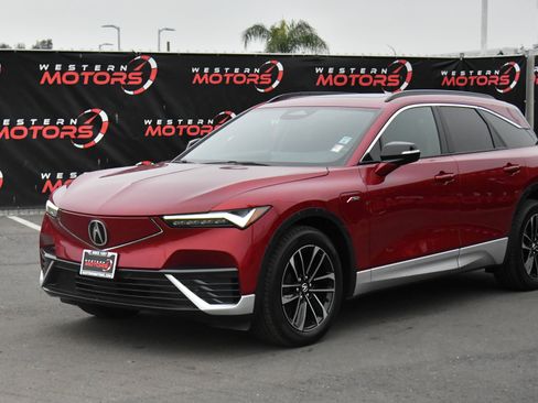Used 2024 Acura ZDX A-Spec image 3
