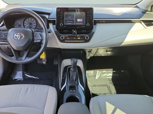 Used 2022 Toyota Corolla L image 14