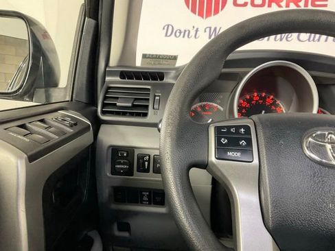 Used 2013 Toyota 4Runner SR5 image 25
