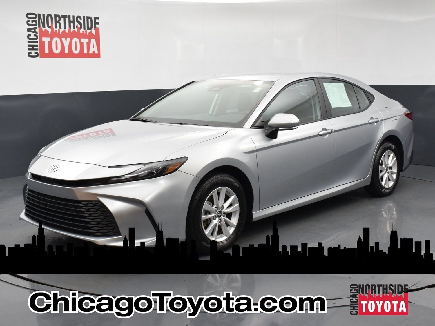 Used 2025 Toyota Camry LE w/ Convenience Package AWD/4WD image 1