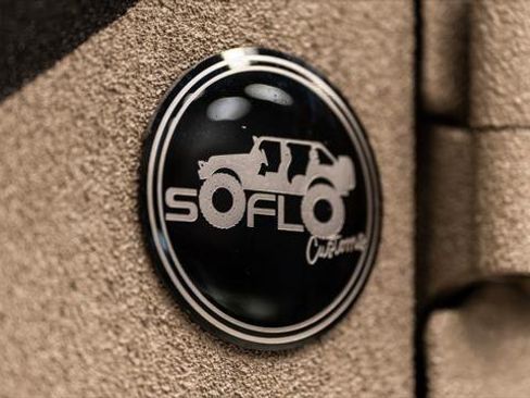 Used 2026 Jeep Gladiator Sport image 20