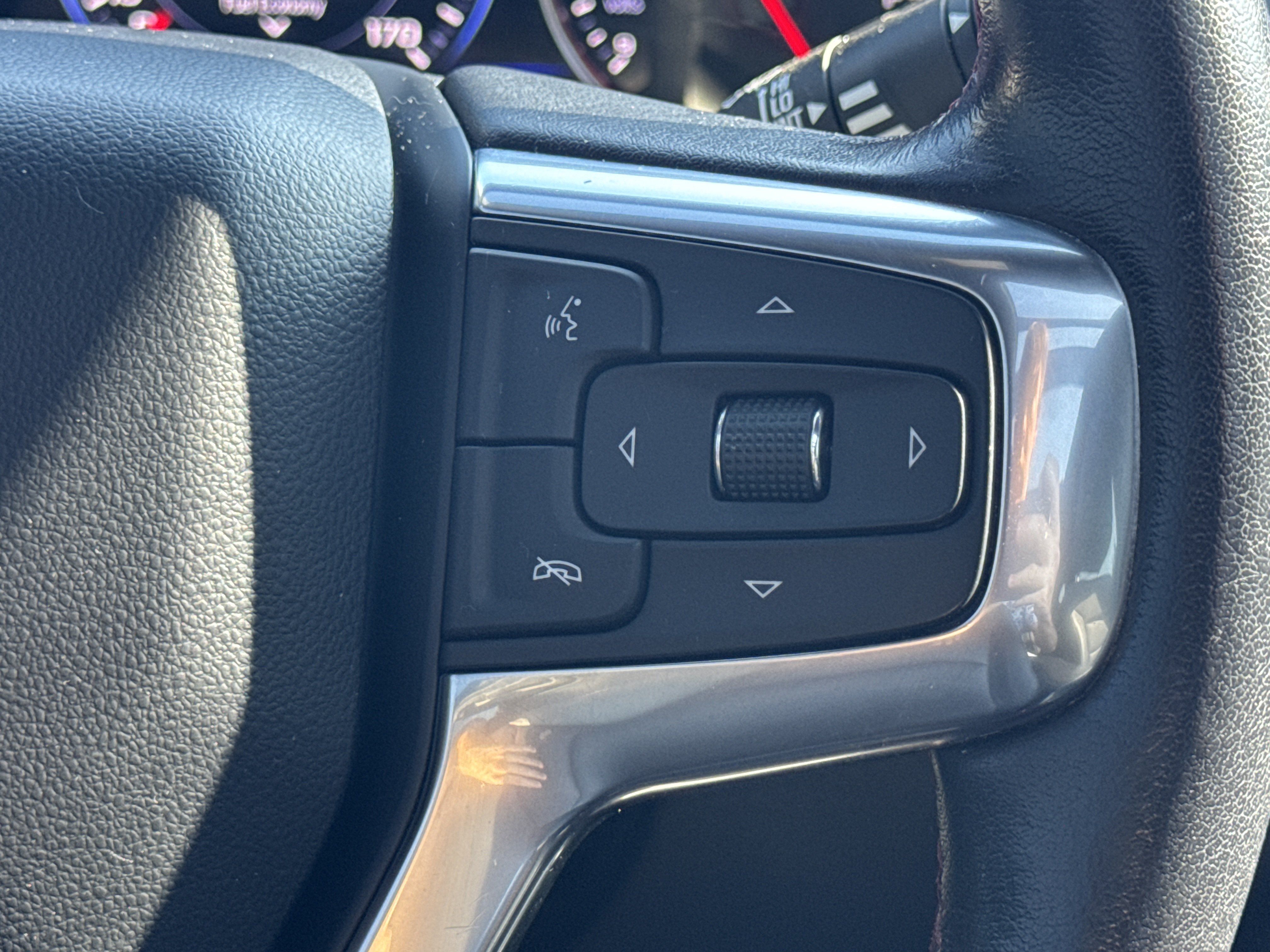 Used 2020 Chevrolet Blazer RS AWD/4WD image 9