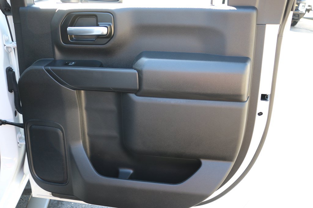 Used 2025 Chevrolet Silverado 2500 Custom w/ Custom Value Package AWD/4WD image 30