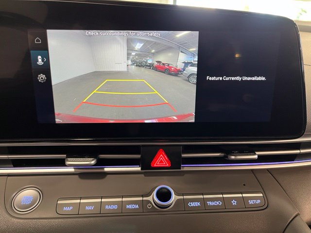 Used 2025 Hyundai Elantra SEL FWD image 29