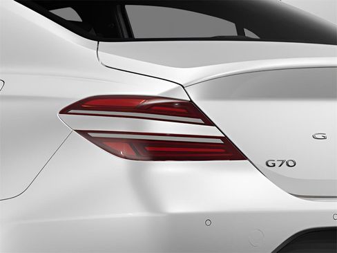 New 2026 Genesis G70 2.5T Prestige image 16