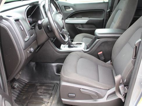 Used 2022 Chevrolet Colorado LT w/ Fleet Safety Package RWD image 11