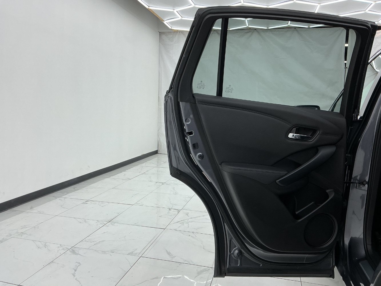 Used 2017 Acura RDX w/ Technology Package FWD image 24