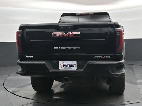 Used 2026 GMC Sierra 2500 AT4X AWD/4WD image 2