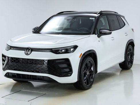 New 2026 Volkswagen Tiguan SE R-Line image 40