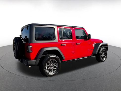 Used 2025 Jeep Wrangler Sport S image 14