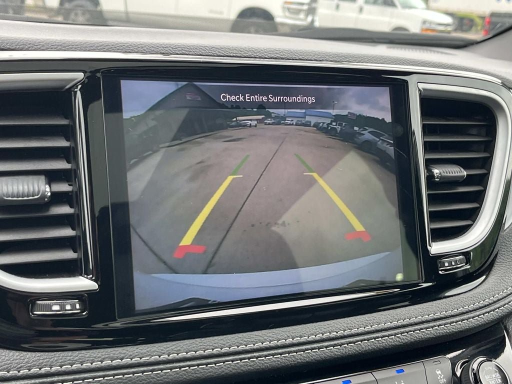 Used 2025 Chrysler Pacifica Limited FWD image 43