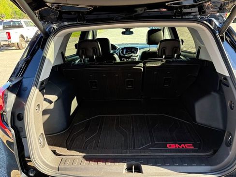 Used 2020 GMC Terrain SLT w/ Preferred Package AWD/4WD image 19