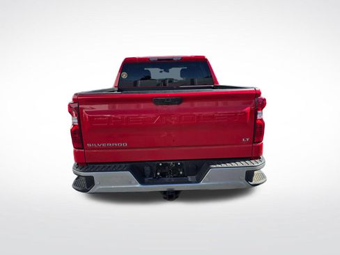 Used 2022 Chevrolet Silverado 1500 LT w/ Safety Package AWD/4WD image 6
