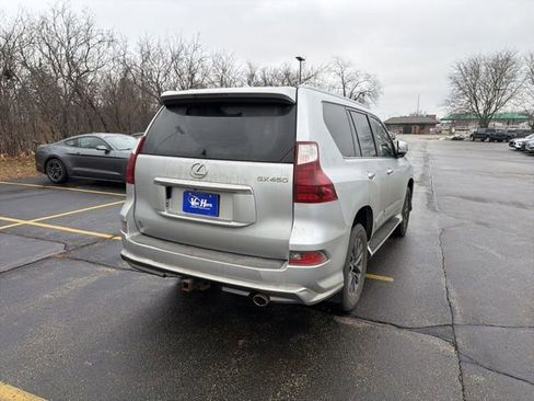 Used 2018 Lexus GX 460 Luxury image 10