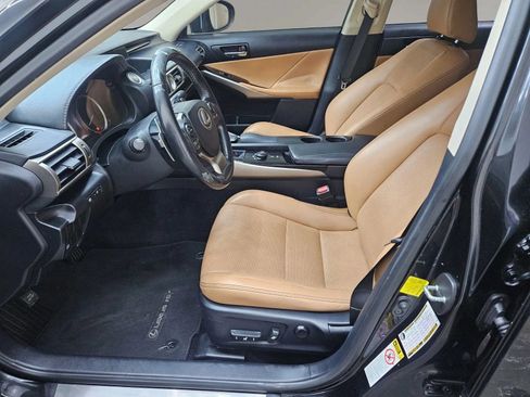 Used 2014 Lexus IS 250 w/ Navigation Package RWD image 13