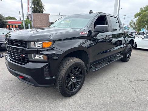 Used 2021 Chevrolet Silverado 1500 Custom Trail Boss w/ Safety Confidence Package AWD/4WD image 2