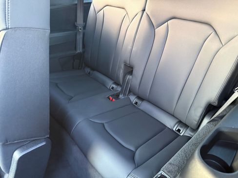 Used 2025 Audi Q7 3.0T Premium Plus w/ Premium Plus Package image 25