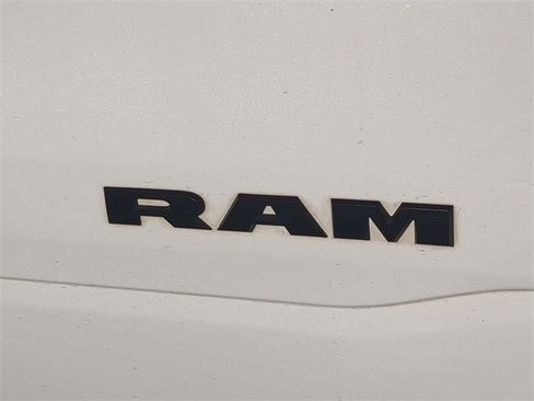 Used 2022 RAM 1500 Limited image 13