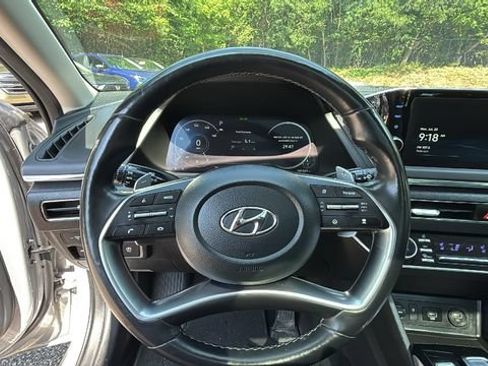 Used 2023 Hyundai Sonata Limited FWD image 18