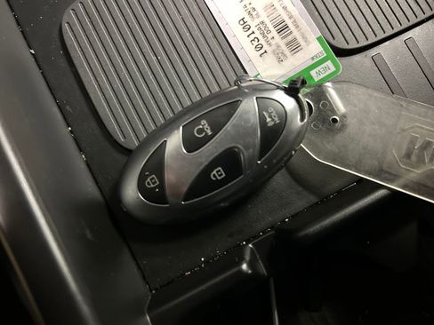 Used 2025 Hyundai Santa Fe SE image 20