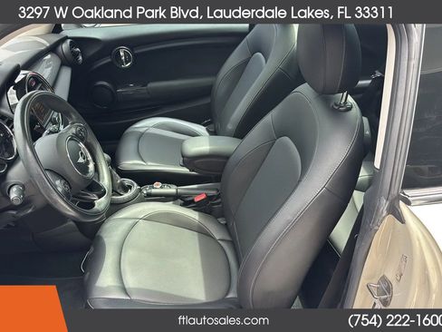 Used 2016 MINI Cooper 2-Door Hardtop FWD image 18