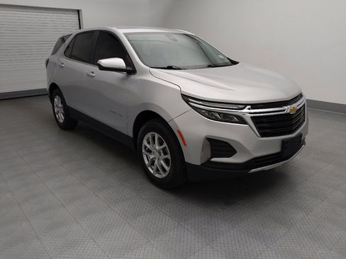 Used 2022 Chevrolet Equinox LT AWD/4WD image 13