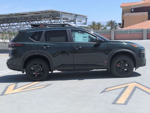 New 2026 Nissan Rogue SV AWD/4WD image 5