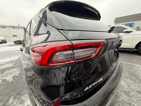 Used 2023 Ford Escape Active w/ Tech Pack #2 image 11