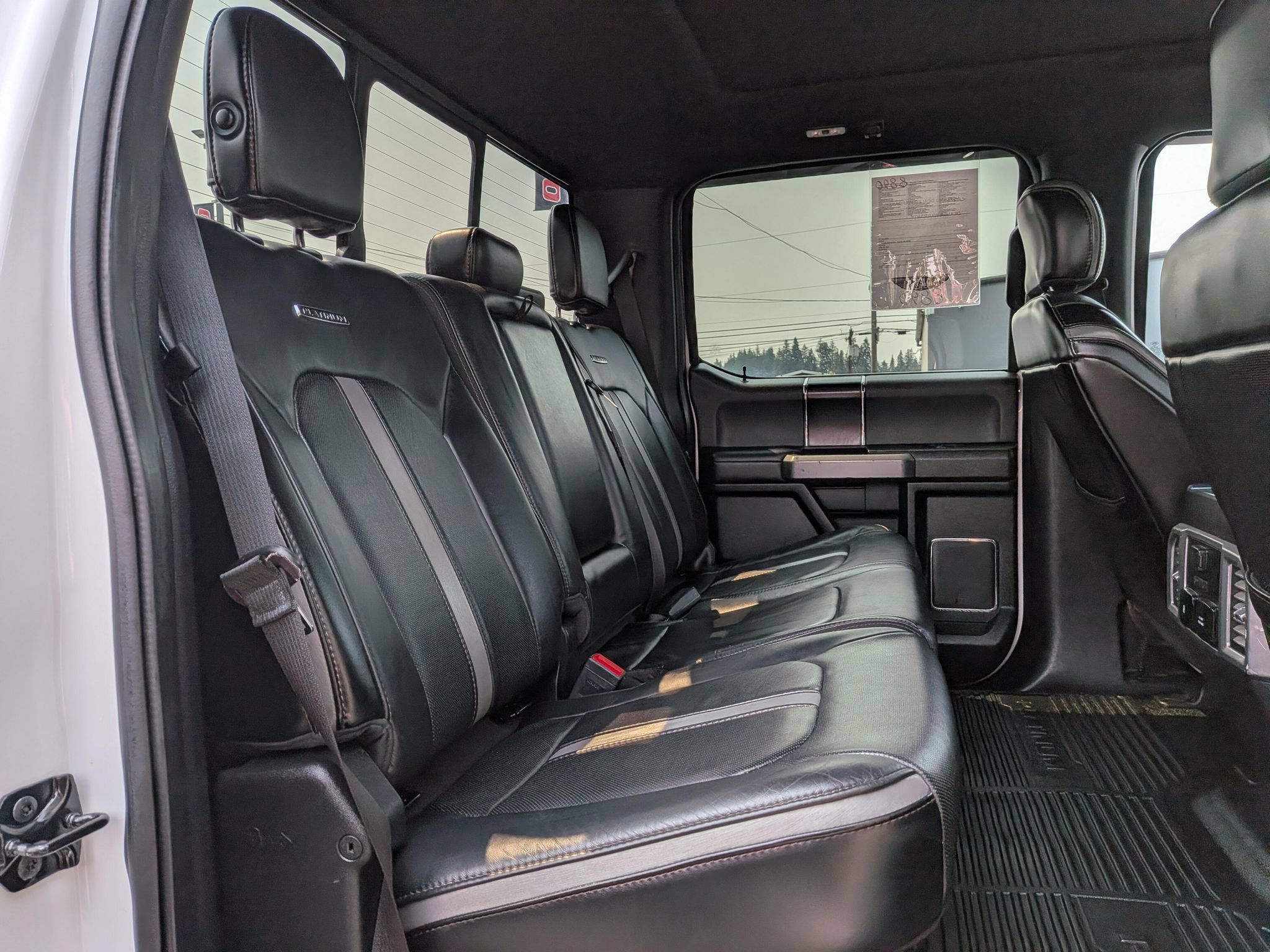 Used 2018 Ford F350 Platinum w/ Platinum Ultimate Package AWD/4WD image 9
