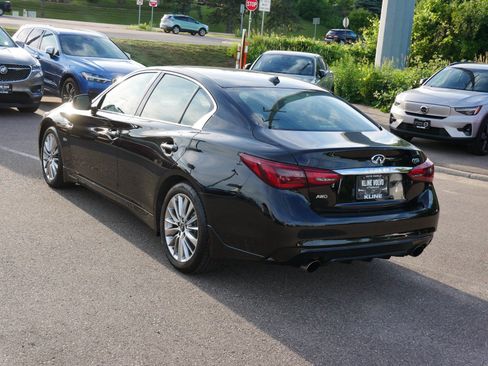 Used 2018 INFINITI Q50 Luxe w/ Essential Package (3.0T Luxe) AWD/4WD image 5