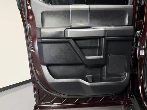 Used 2018 Ford F150 XLT w/ Equipment Group 302A Luxury AWD/4WD image 14