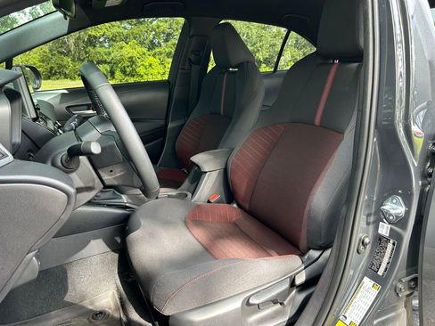 Used 2026 Toyota Corolla SE FWD image 15