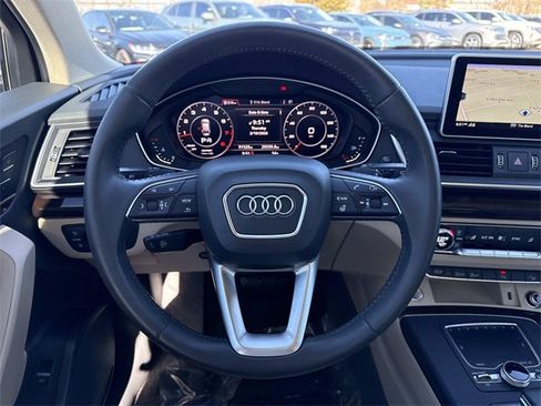 Used 2018 Audi Q5 2.0T Premium Plus w/ Premium Plus Package image 13